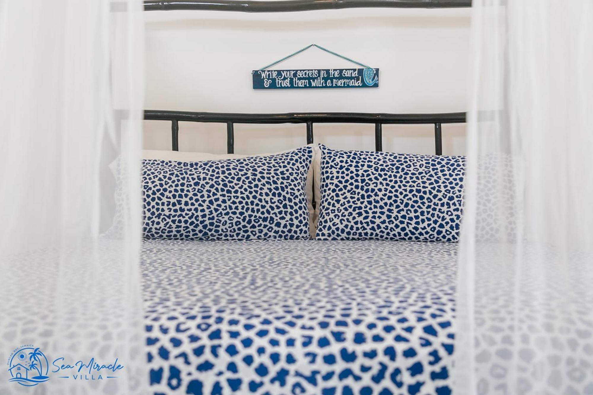 Sea Miracle Villa/beach Holiday home Silver Sands