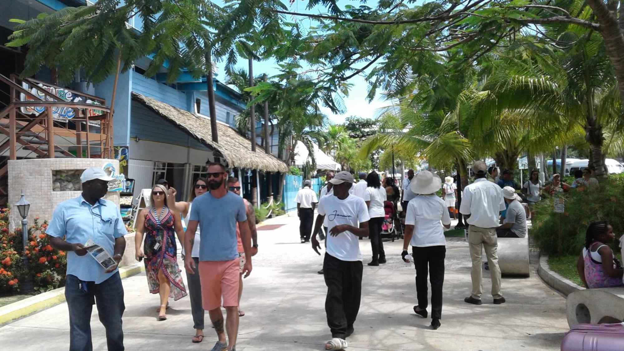 Idyllic Beachfront * Ocho Rios