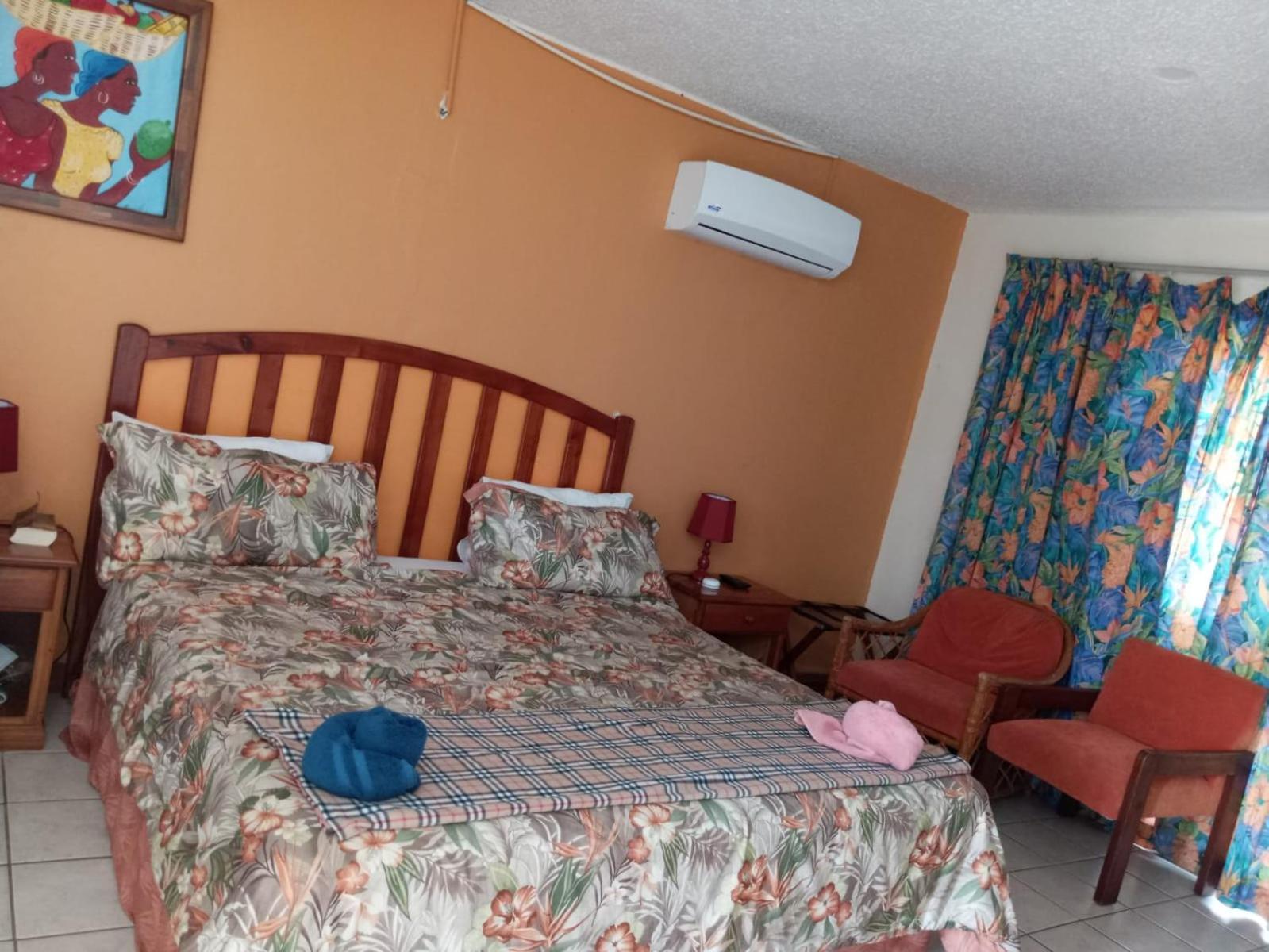 Point Village, Negril, Jamaica Apartment *