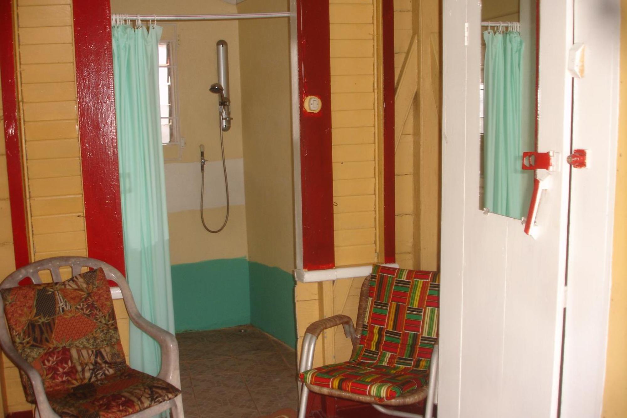 Bed & Breakfast Finjam 3*