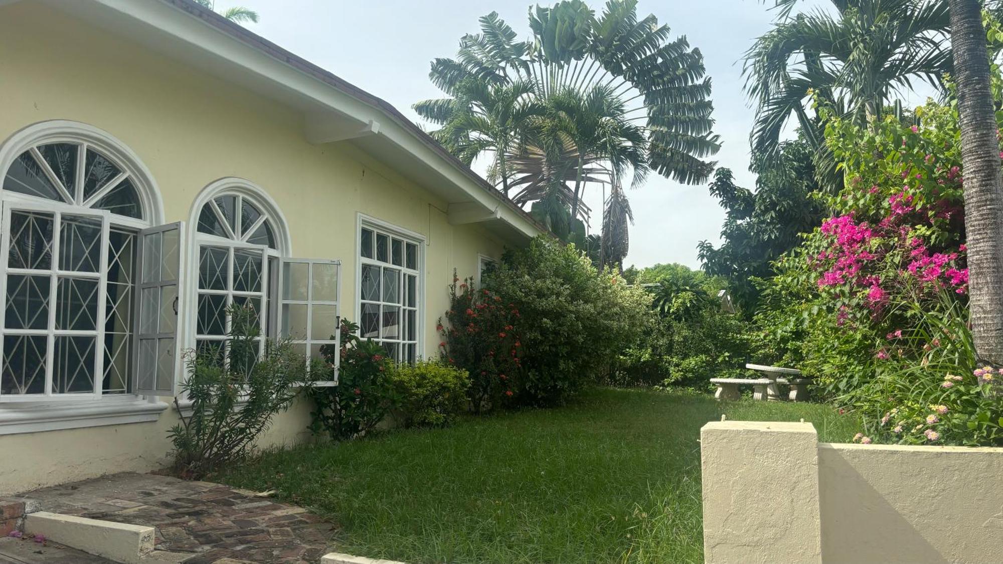 Guest house Di Mews *