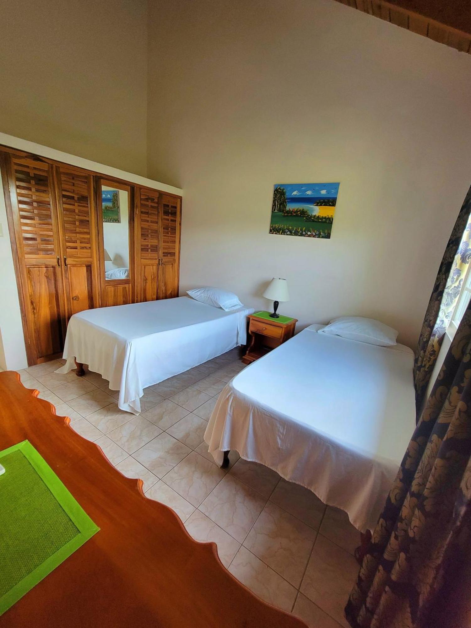 Green's Palace Jamaica Guest house 3*