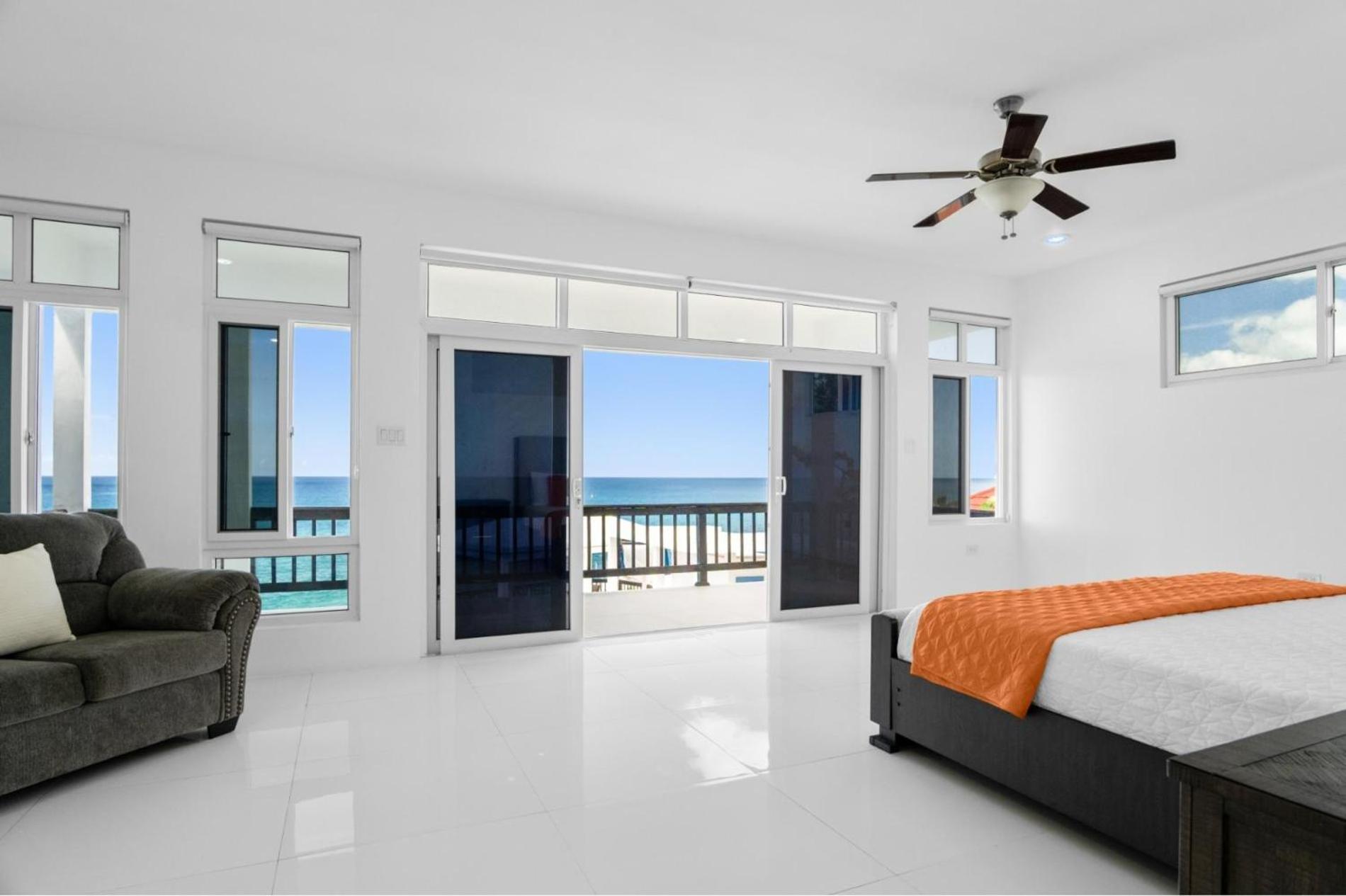 Villa The W 5 Bedroom Oceanfront W Staff Whitehouse