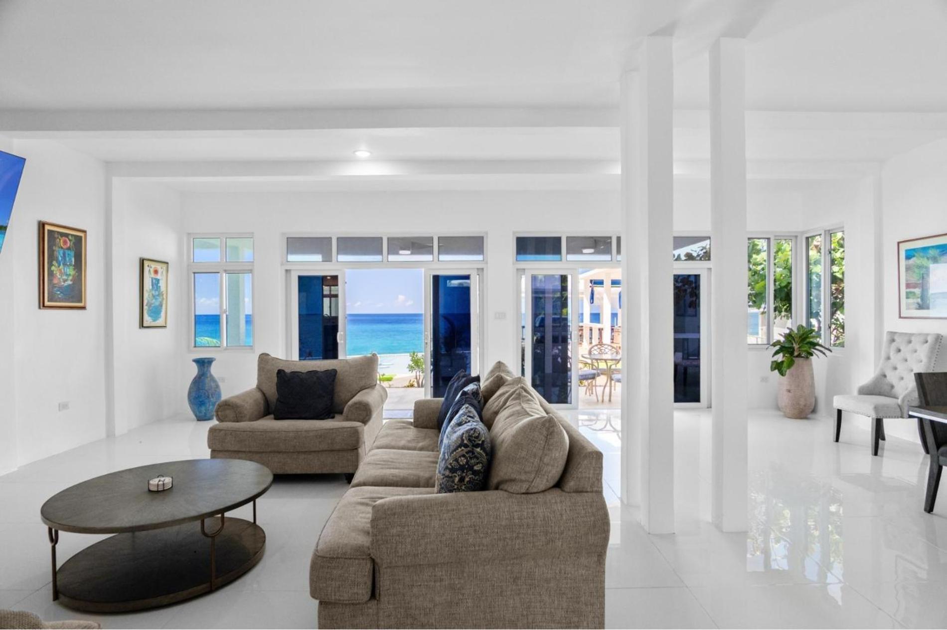 The W 5 Bedroom Oceanfront W Staff Whitehouse