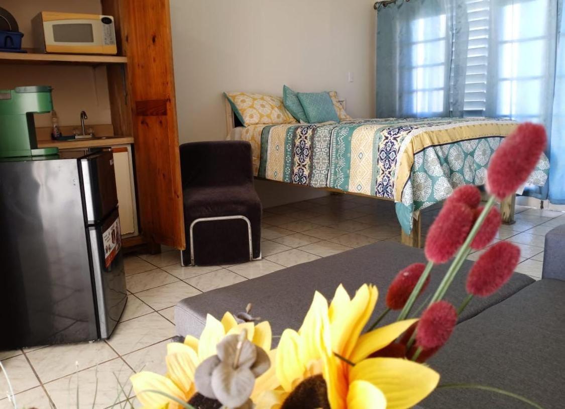 Ridgeway * Montego Bay