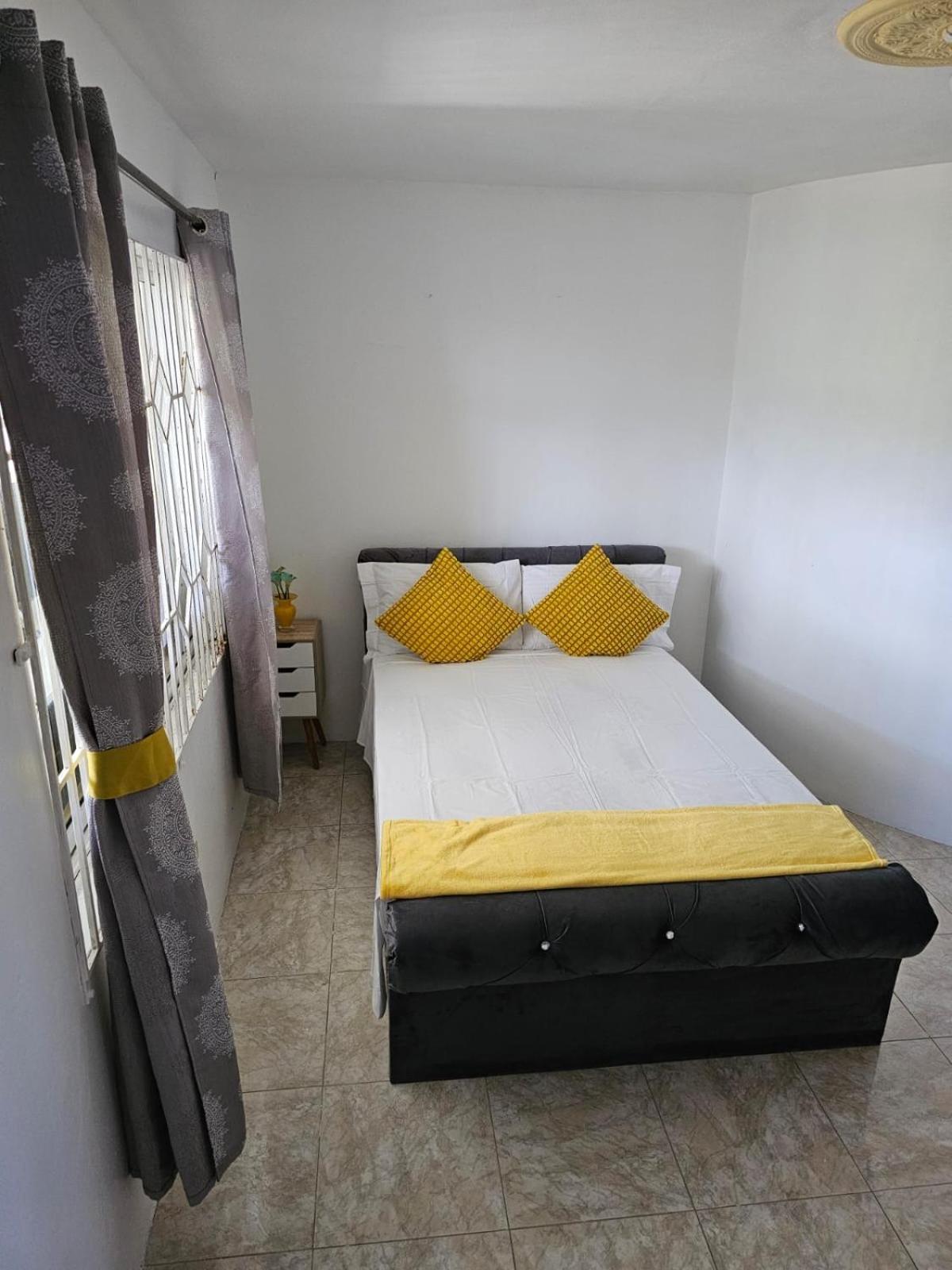 Bed & Breakfast Reggae Ocho Rios