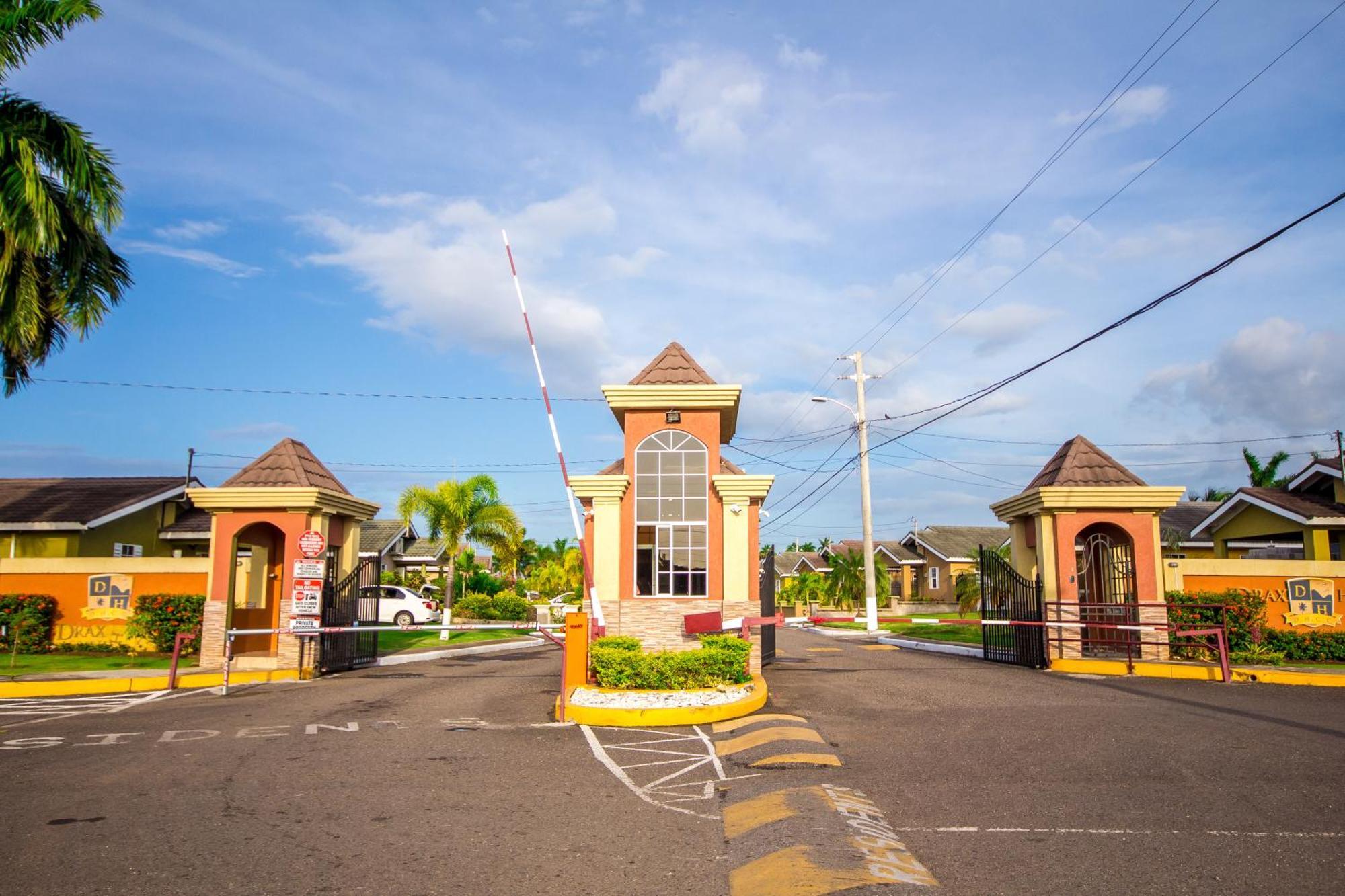Ocho Rios Drax Hall 2 Bed Luxury Getaway 24hrs Security