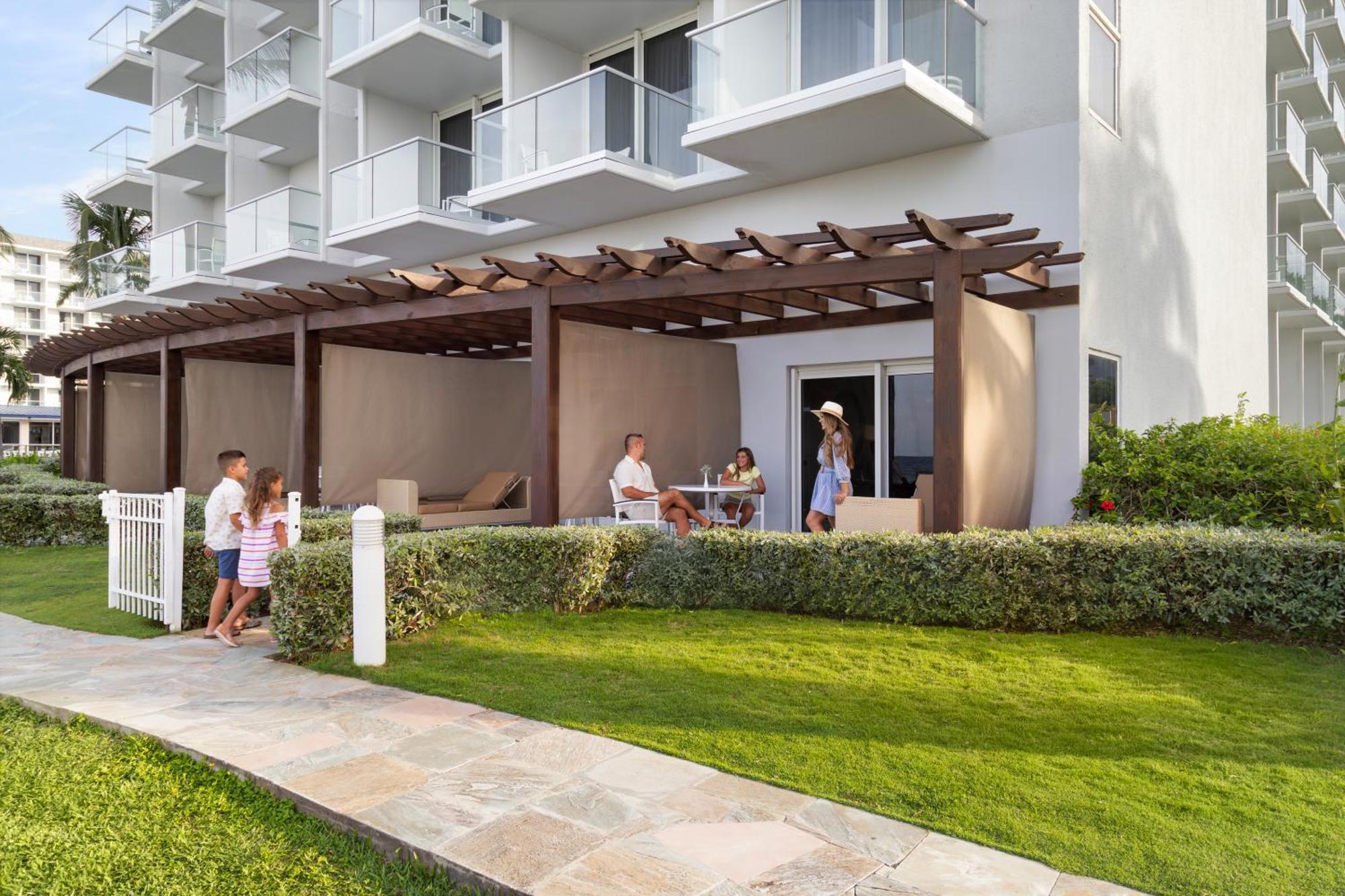 Hilton Rose Hall & 4* Montego Bay