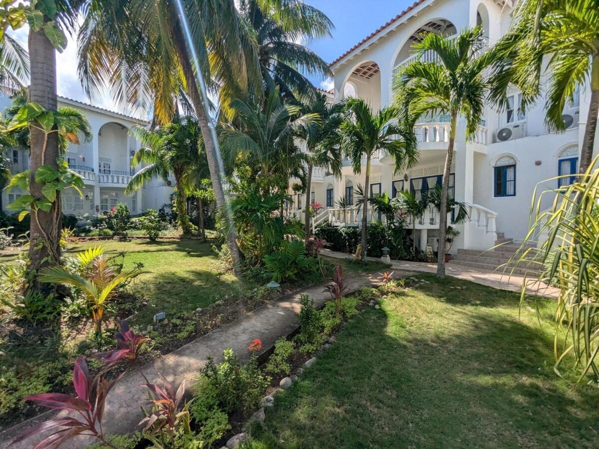 Sojo's Sandy Toes Santuary Apartment Runaway Bay