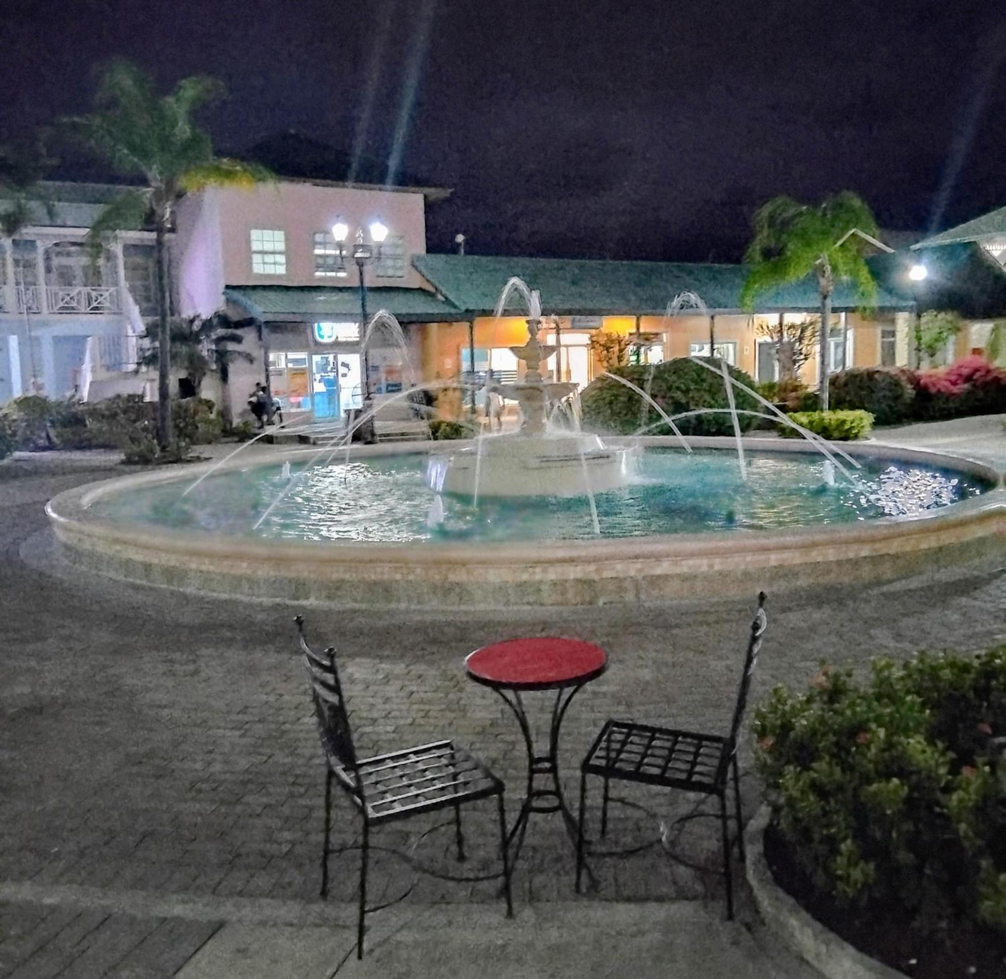 Comfy * Montego Bay
