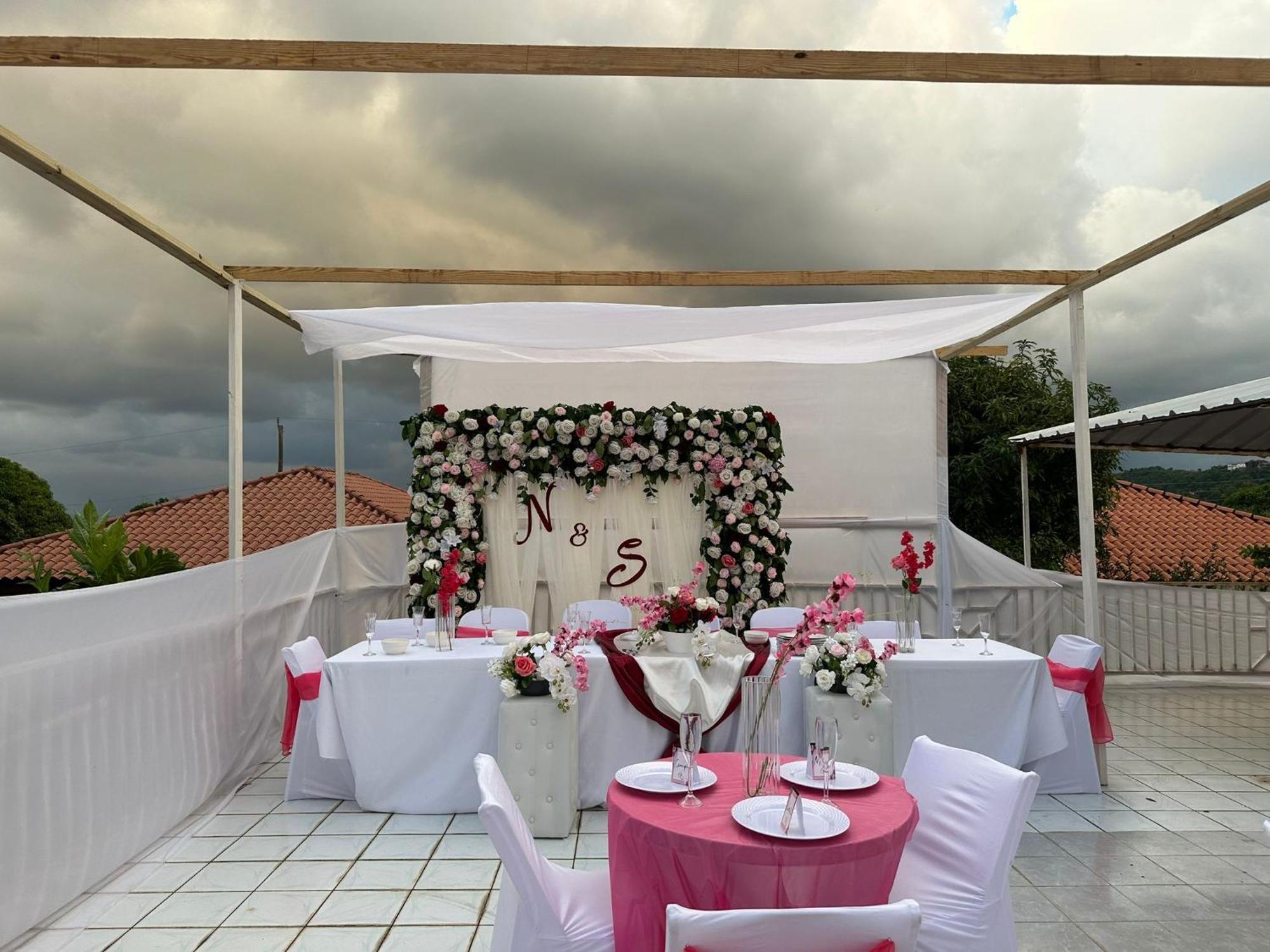 The Dream Nest At Csompo Silver Manor St Mary
