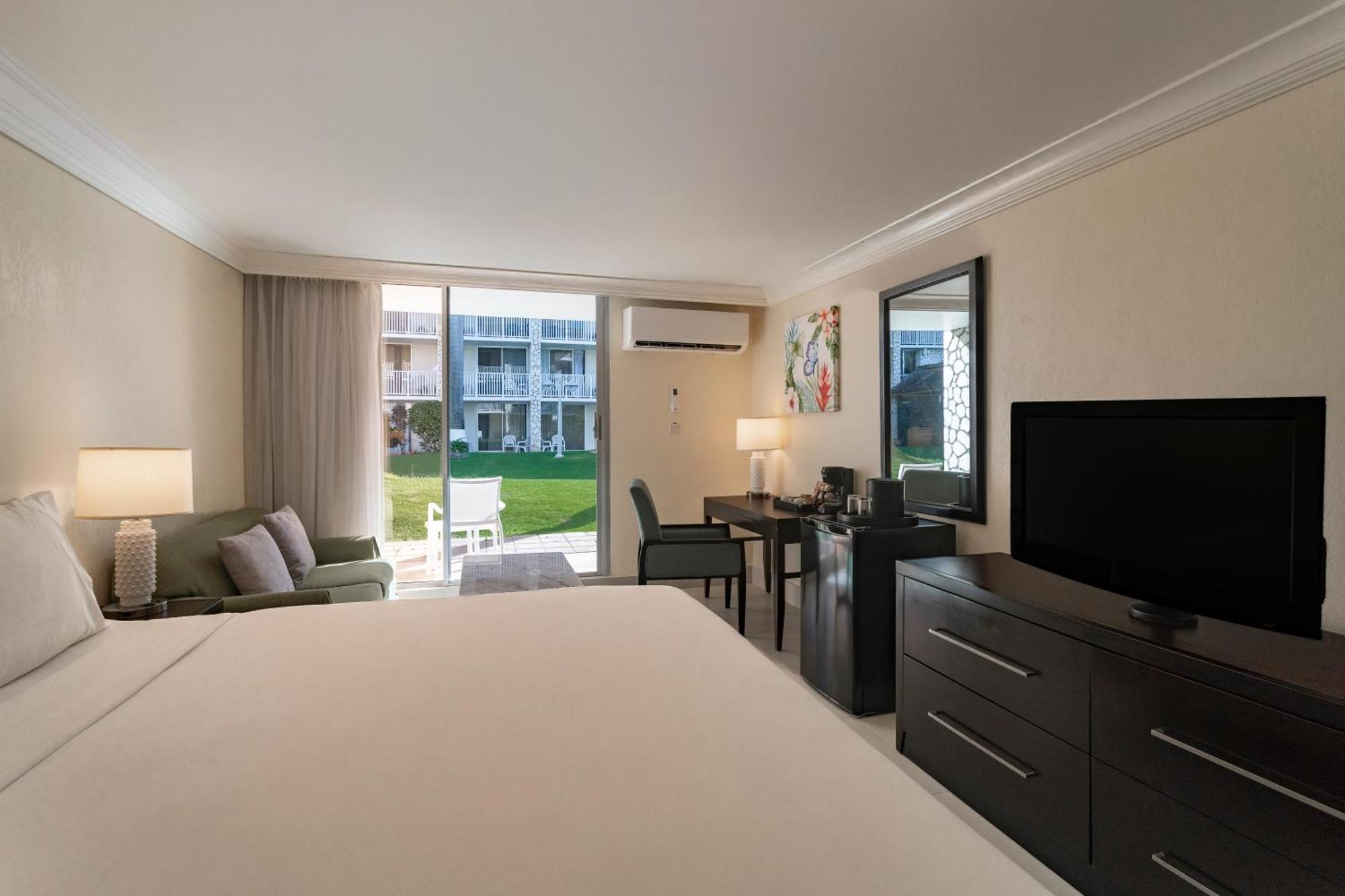 Catalonia Resort