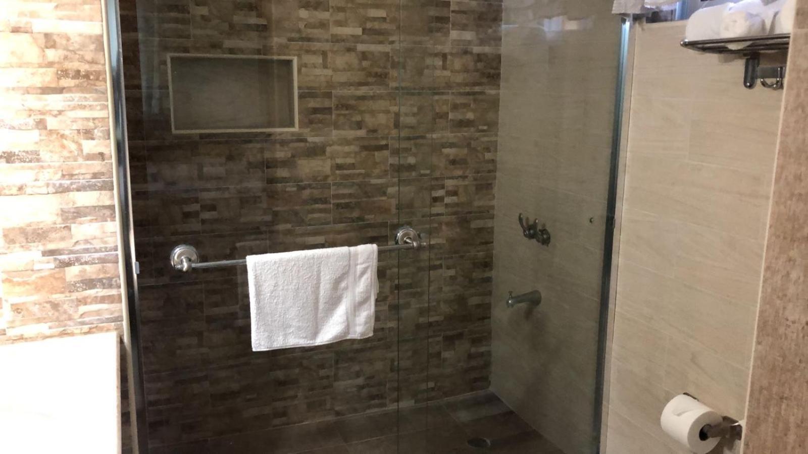 Starlight & Health Spa Spring