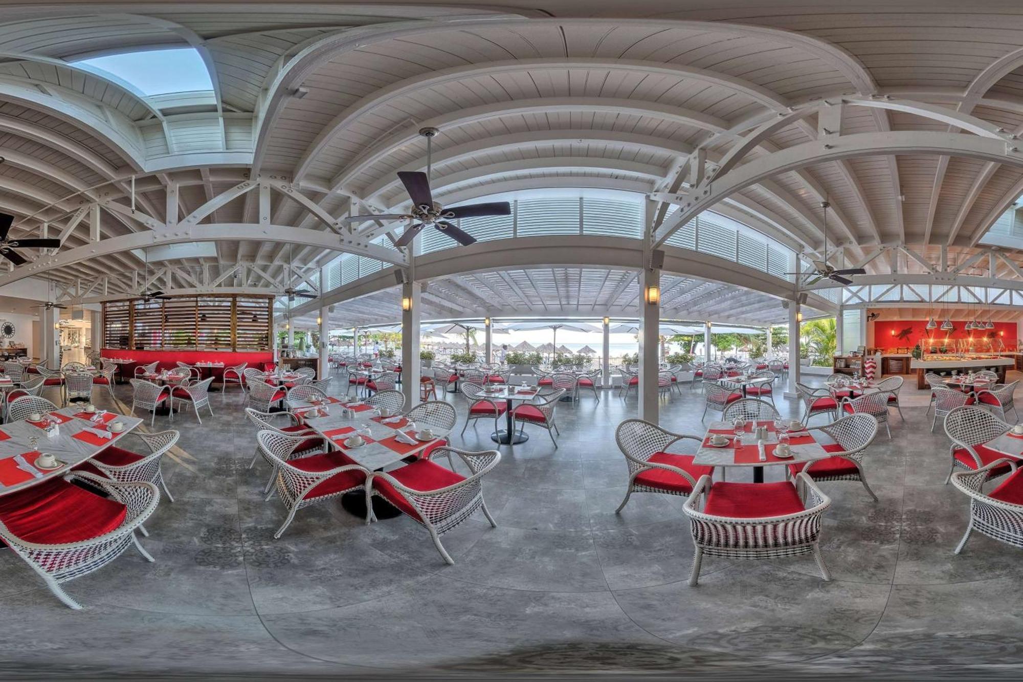 Grand Decameron Cornwall Beach, A Trademark All-Inclusive Resort