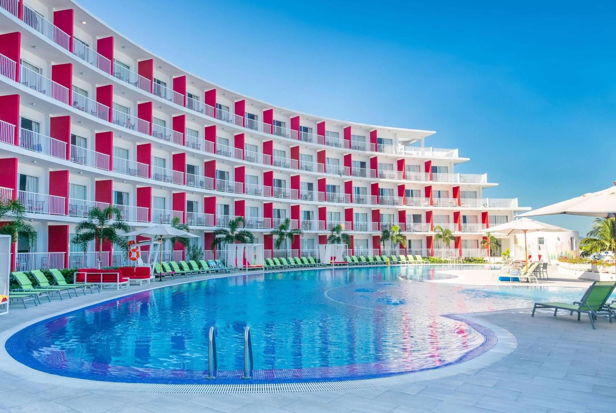 Grand Decameron Cornwall Beach, A Trademark All-Inclusive Resort Montego Bay