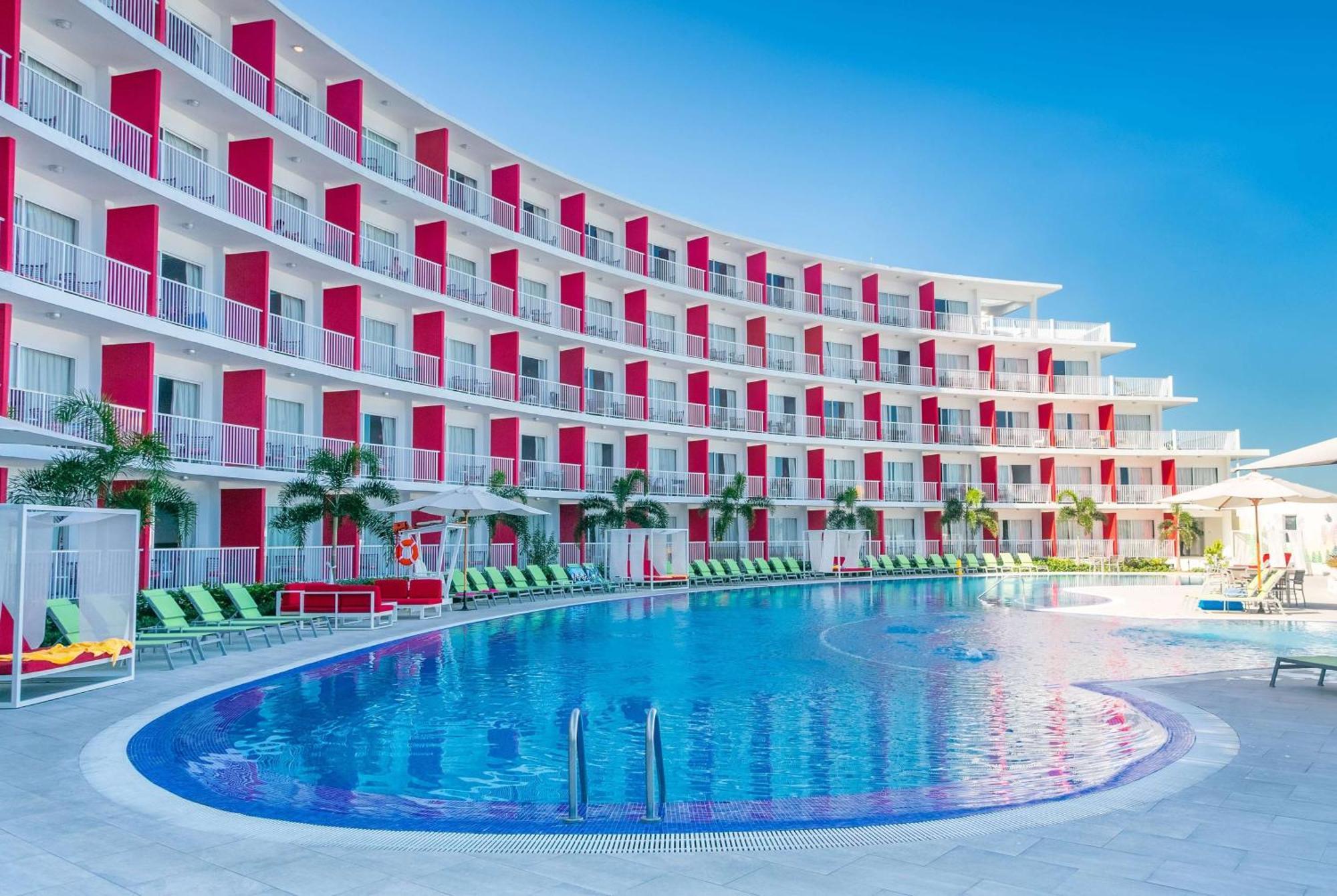 Grand Decameron Cornwall Beach, A Trademark All-Inclusive Resort Resort 4*