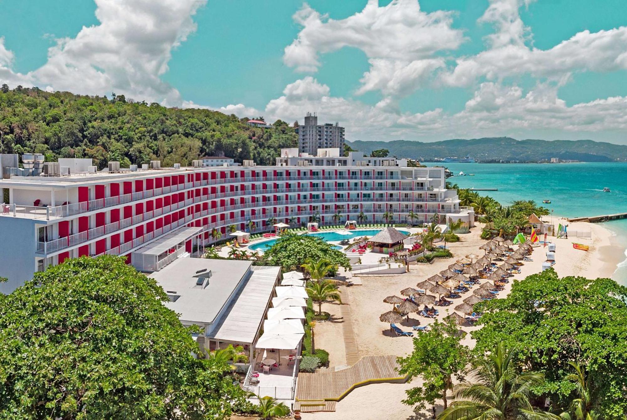 Grand Decameron Cornwall Beach, A Trademark All-Inclusive Resort Resort Montego Bay