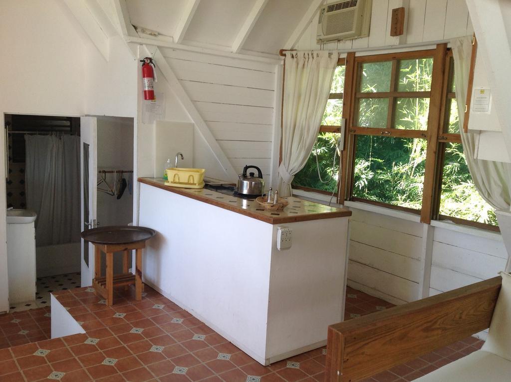 Chippewa Village 2* Negril