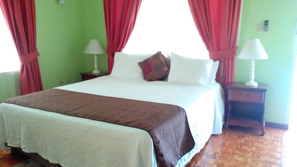 Hotel Silver Creek Runaway Bay
