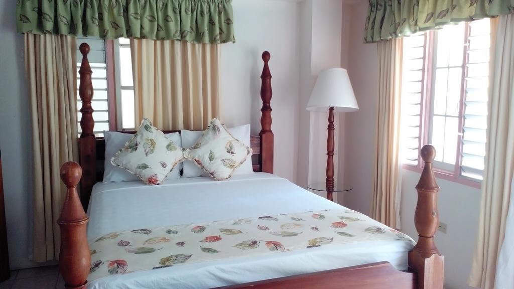 Silver Creek Hotel 3*