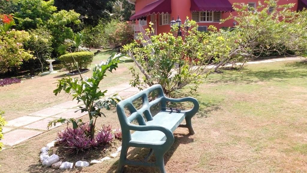 Hotel Silver Creek Runaway Bay