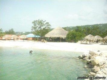 Hotel Emerald View 3*