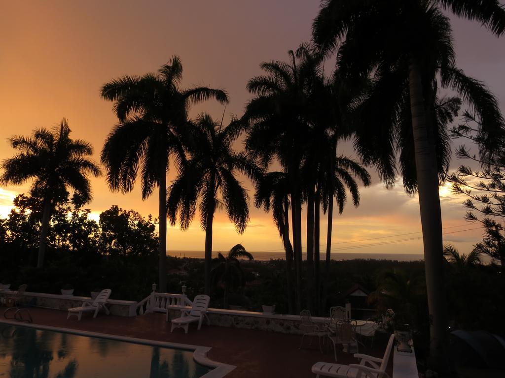 Bed & Breakfast The Retreat @ A Piece Of Paradise *