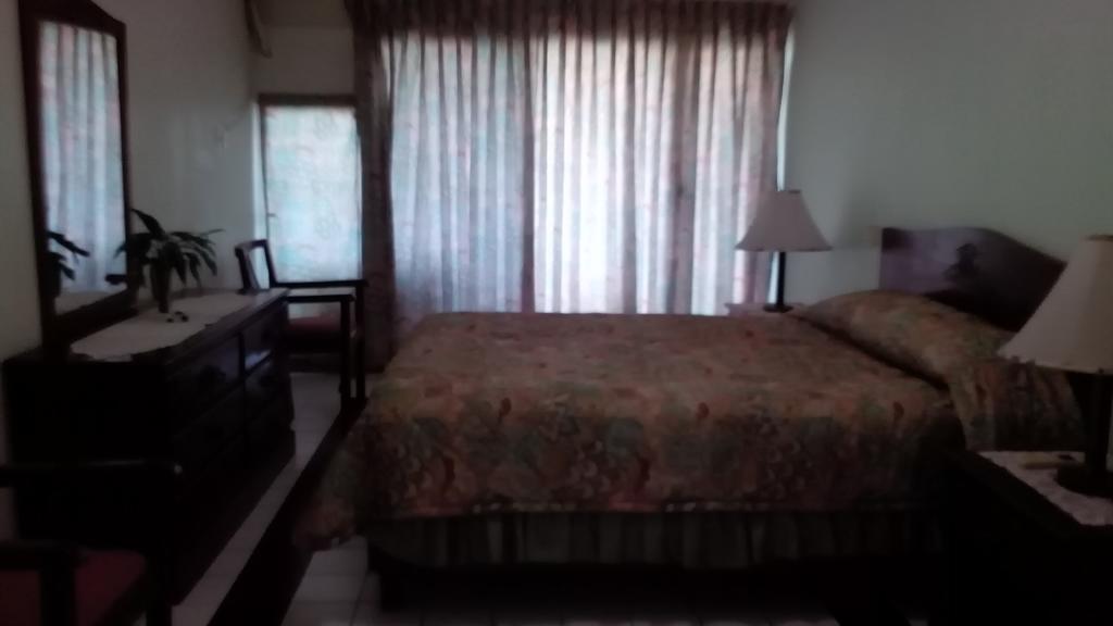 Relax Hotel Montego Bay