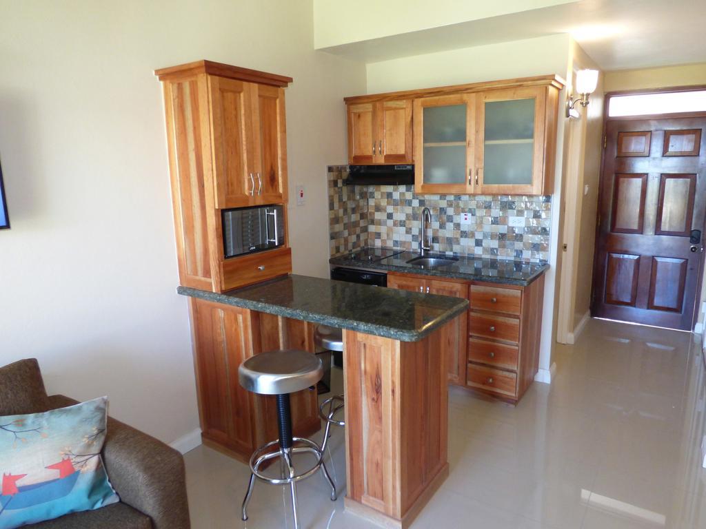 Apartment 30