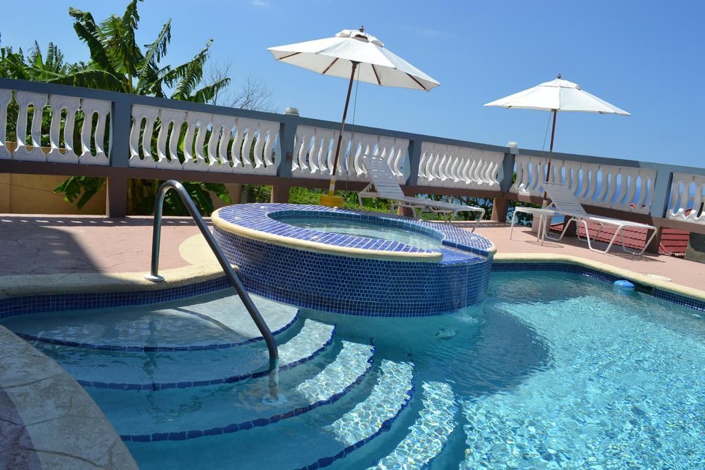 Sea View Heights Guest house Montego Bay