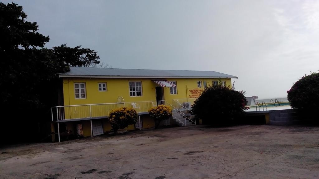 Hotel Port Of Call *