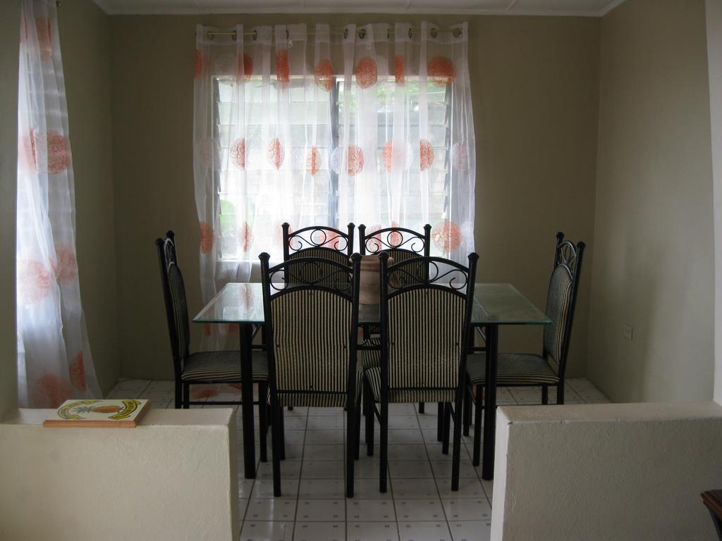 Pineapple Hill Sea View * Port Antonio