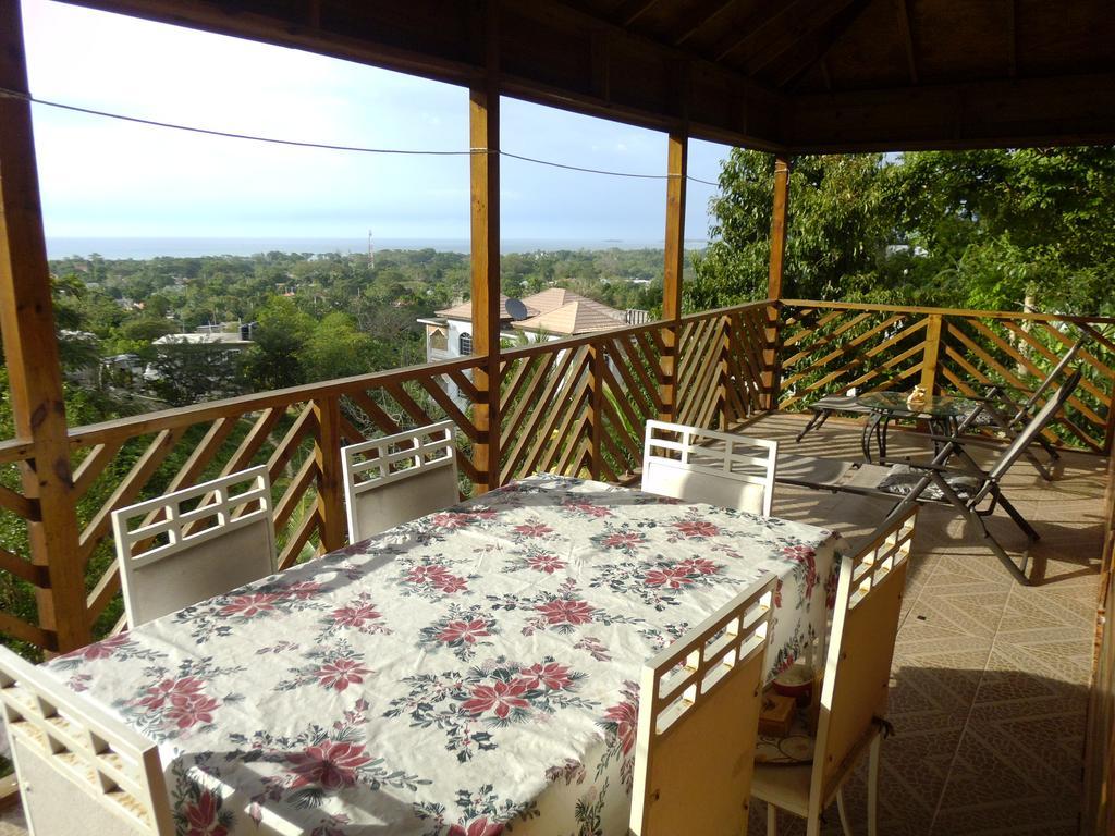 Ocean View Chalet *