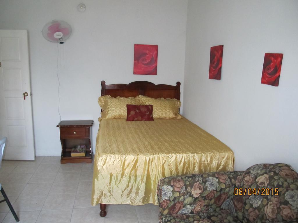 Guest house Barefoot 3*
