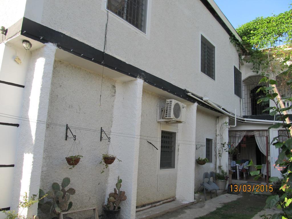 Barefoot Guest house