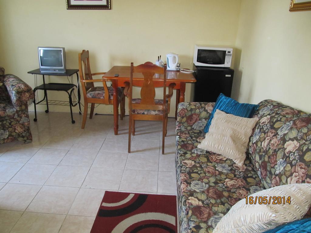 Guest house Barefoot 3*