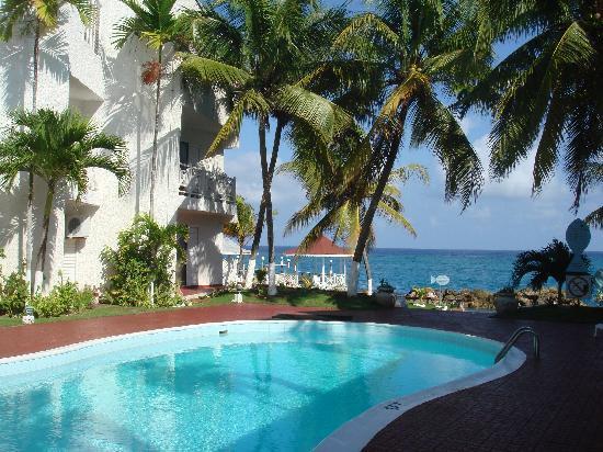 Idyllic Beachfront