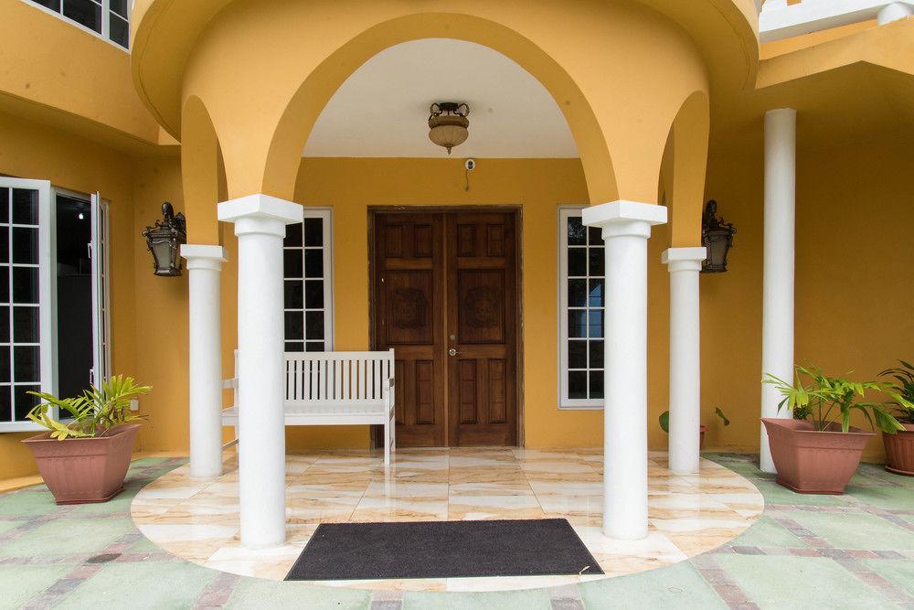 Waters Edge Homestay