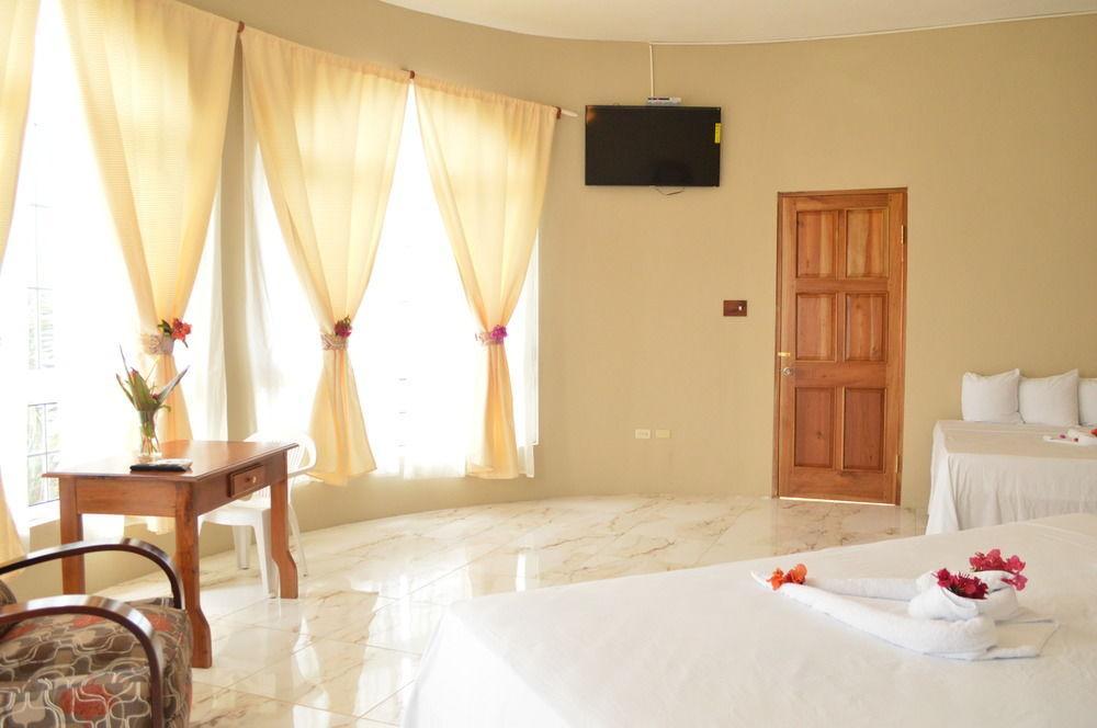 Waters Edge Homestay