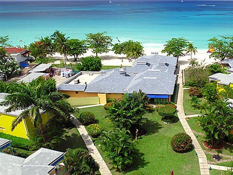 Resort Grand Pineapple
