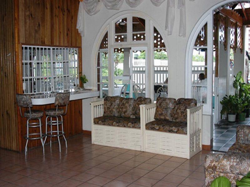 Hotel Village