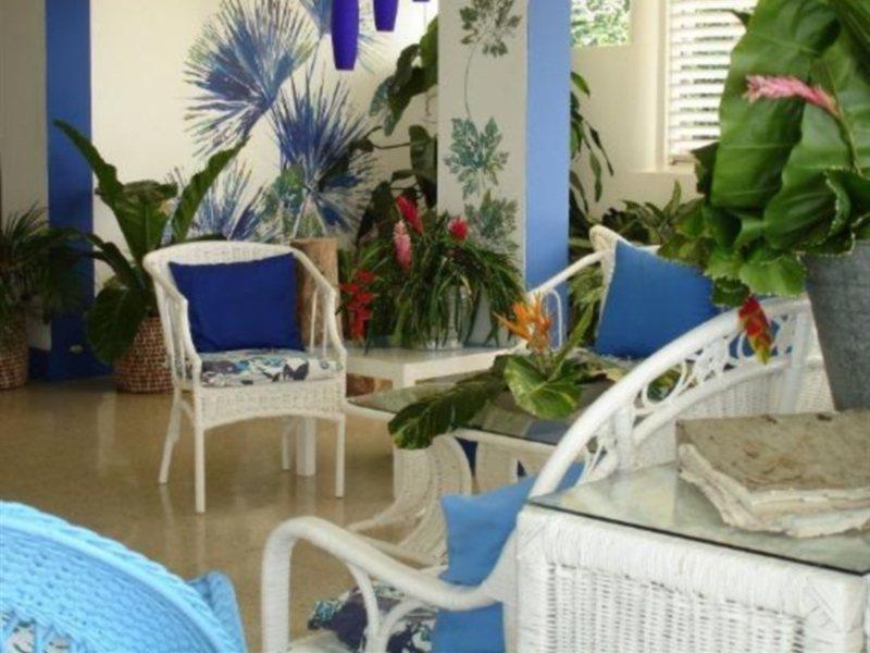 Mockingbird Hill 4*
