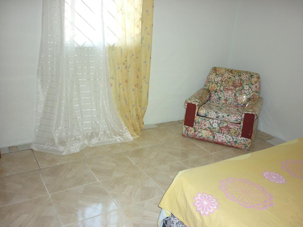 East Bay Villas Guest house