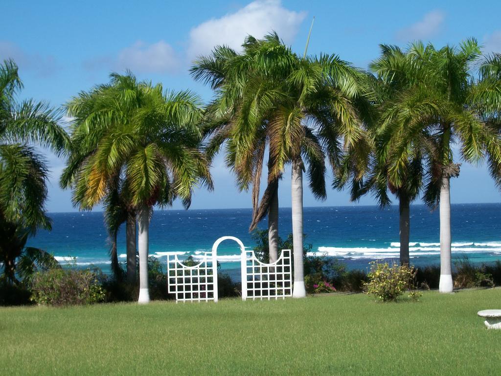 Seacastles By The Beach/pool Montego Bay