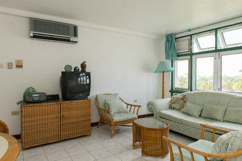 Crystal At Seacastles * Montego Bay