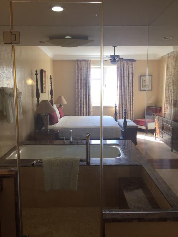 Paradise Found Apartment