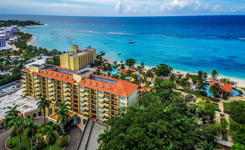 Jewel Dunn's River Adult & Ocho Rios