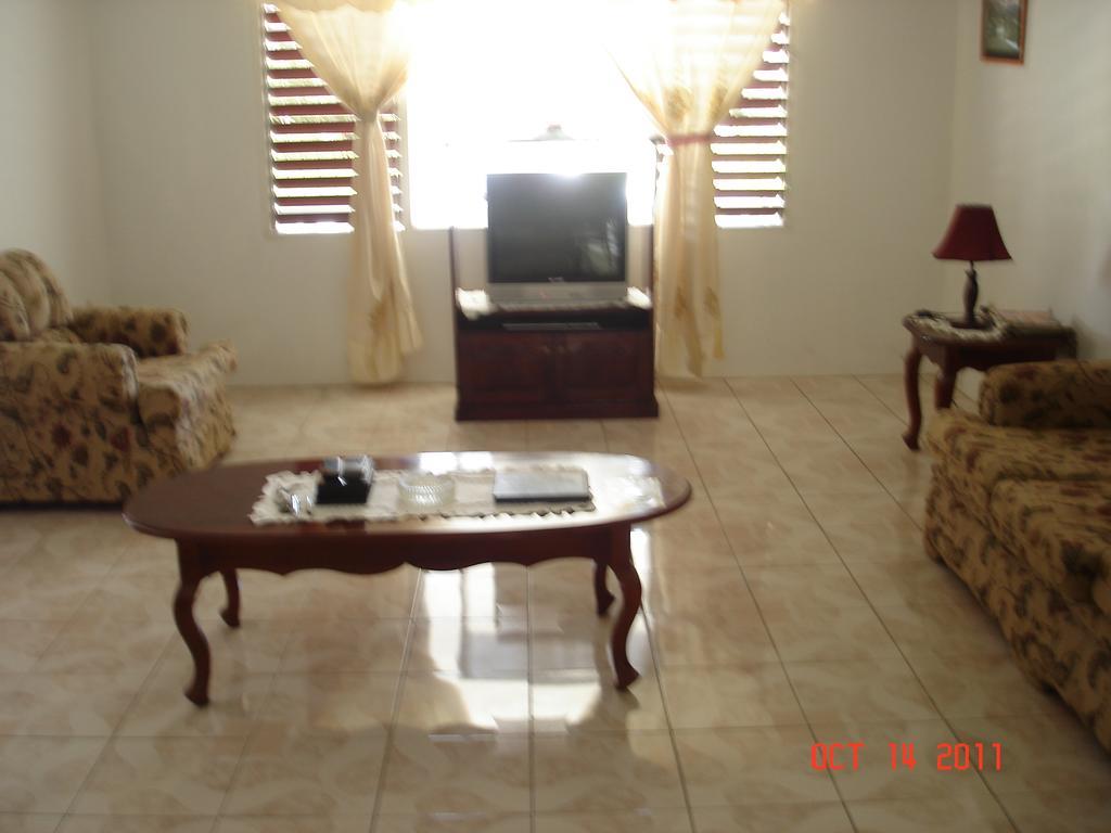 Guest house Treasure Bay 2*