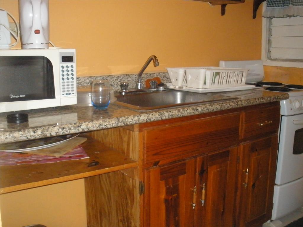 Criss Apartment