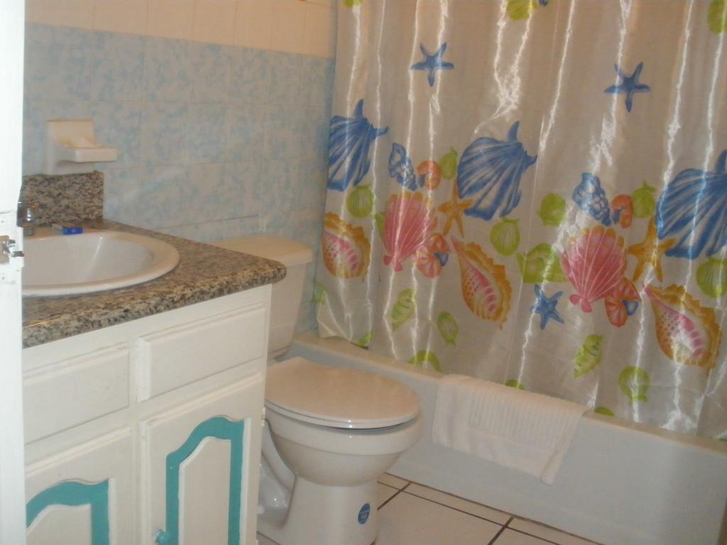 Criss Apartment Ocho Rios